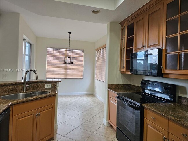 Foto del edificio - 8255 NW 128th Ln