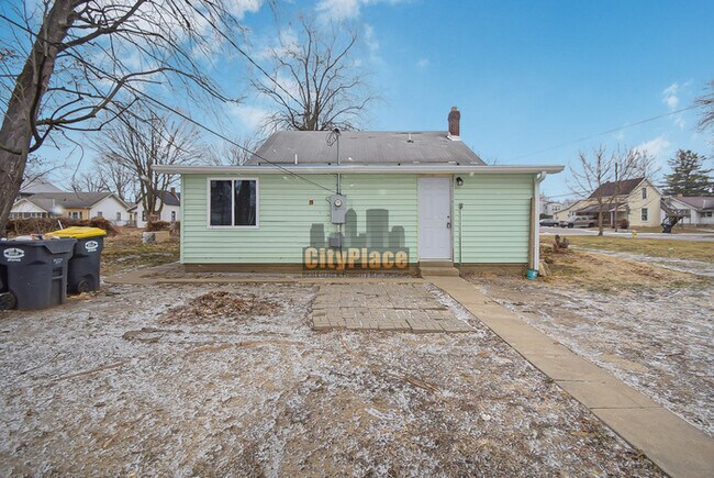 Foto del edificio - 2627 Chase St