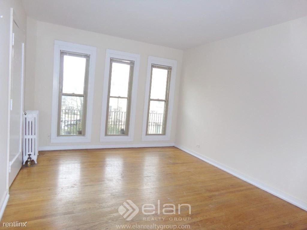 Primary Photo - 1426 W Farwell Ave