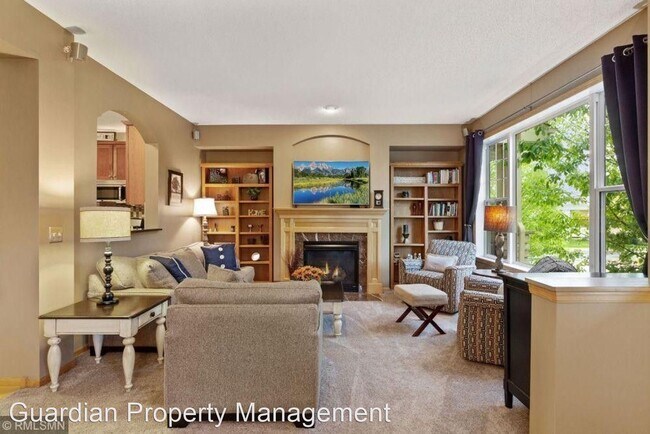 Building Photo - 3 br, 3.5 bath House - 14603 Victor Hugo B...