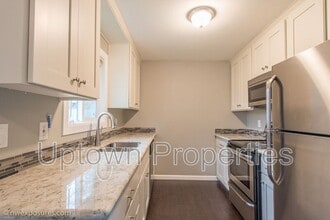 Building Photo - 8105 SW Thorn St