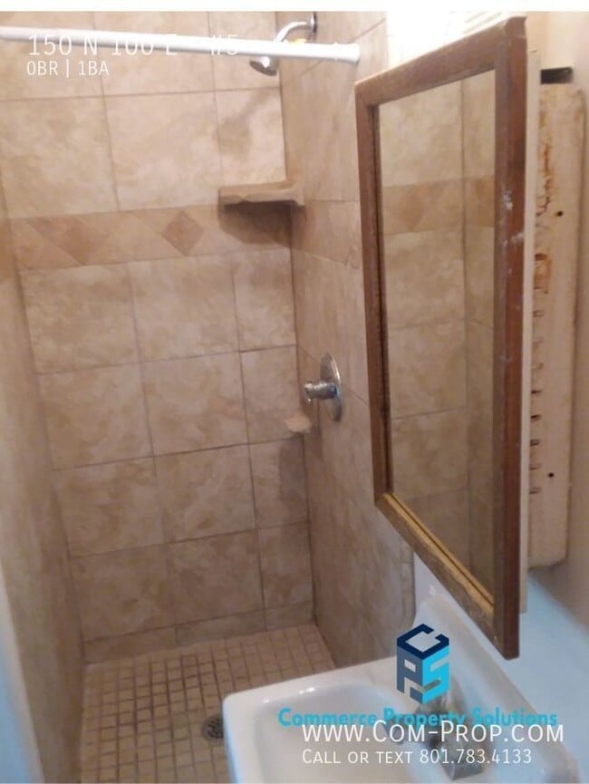 Building Photo - Perfect Studio Plus Bonus Room Apartment n...