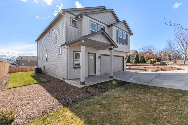 Building Photo - 1626 Dragon Tail Pl