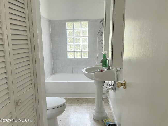 Building Photo - 6538 US-90