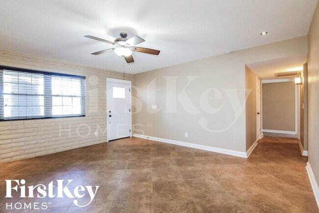 Building Photo - 3501 West Ironwood Drive