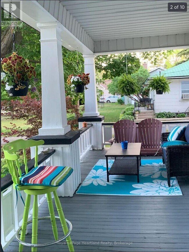 Photo du bâtiment - 698 Havelock St