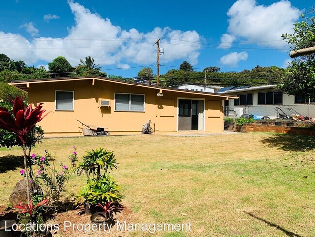 Building Photo - 3 br, 1.5 bath House - 2349 Amoomoo Street