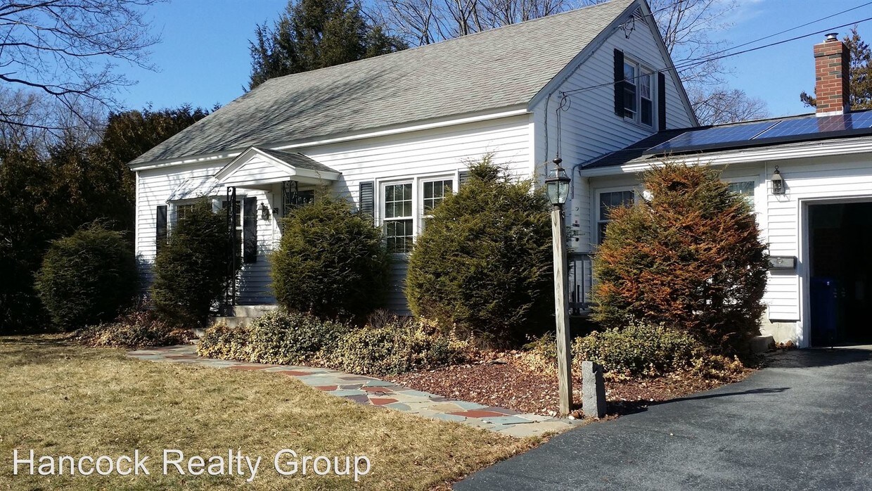 Foto principal - 3 br, 2.5 bath House - 111 King Avenue