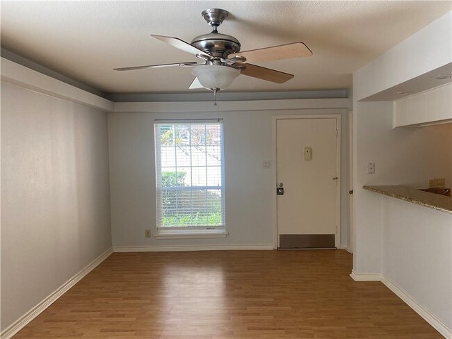 Building Photo - 7920 Rockwood Ln