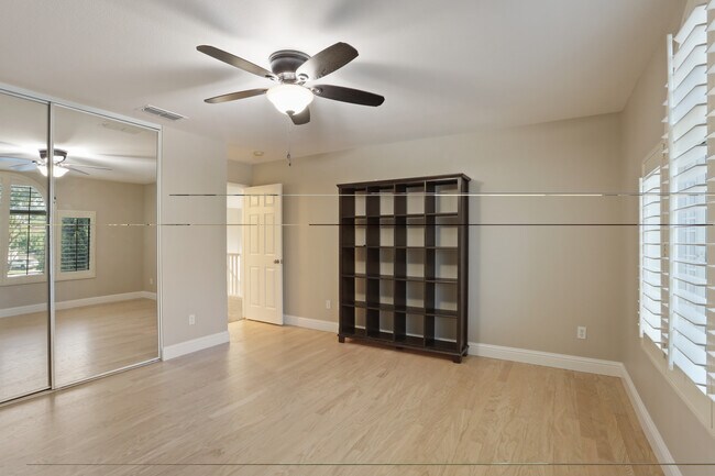 Foto del edificio - 6687 Brook Falls Cir
