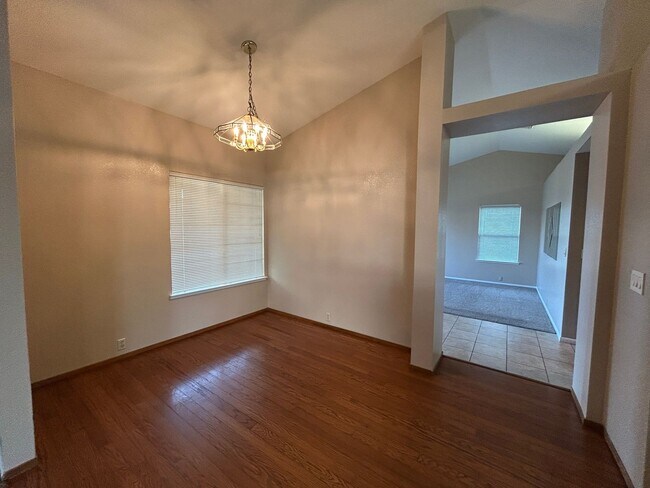 Foto del edificio - Spacious Single Story