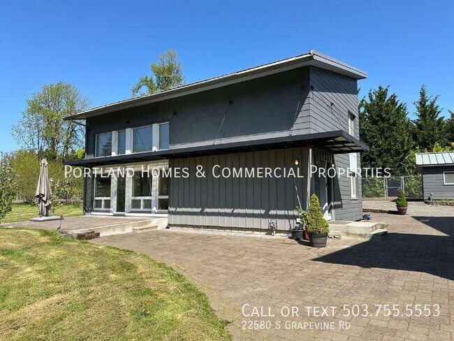 Foto del edificio - 22580 S Grapevine Rd