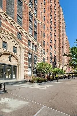 Foto del edificio - 465 W 23rd St
