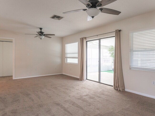 Building Photo - 1631 Canal Ct