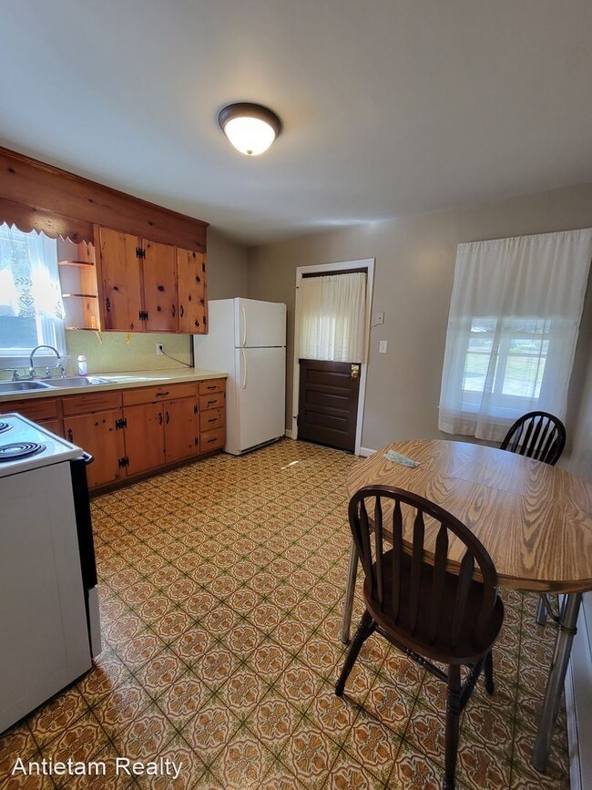 Building Photo - 2 br, 1 bath House - 3289 Anthony Highway