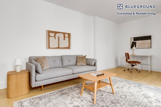 Building Photo - 145 Henry St