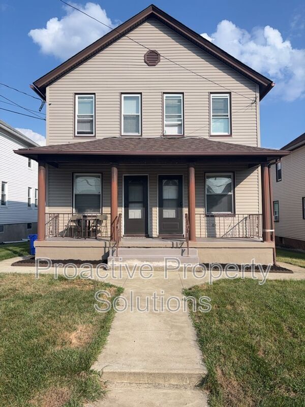 Building Photo - 415-417 17th Ave