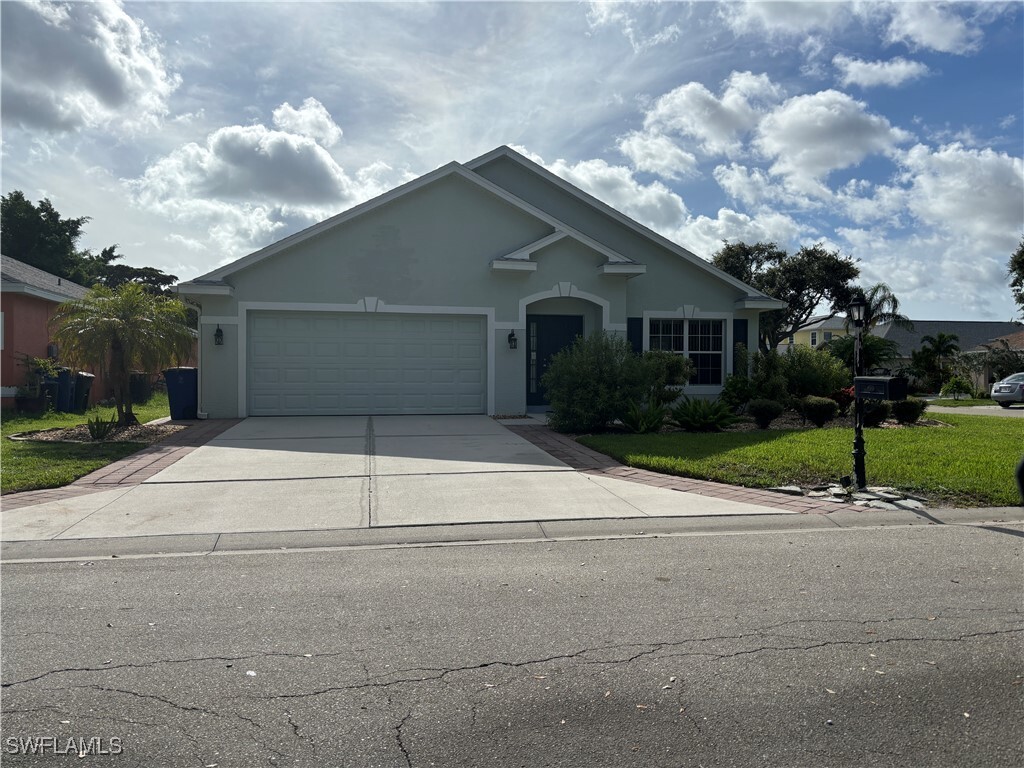 Foto principal - 9200 Middle Oak Dr