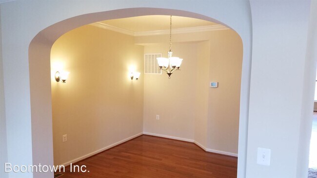 Building Photo - 3 br, 3.5 bath House - 2923 Mill Island Pa...
