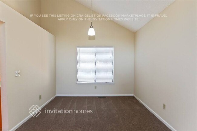 Foto del edificio - 3855 Rockford Dr