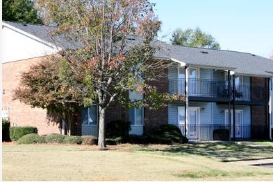 Building Photo - Woodcreek Apartments