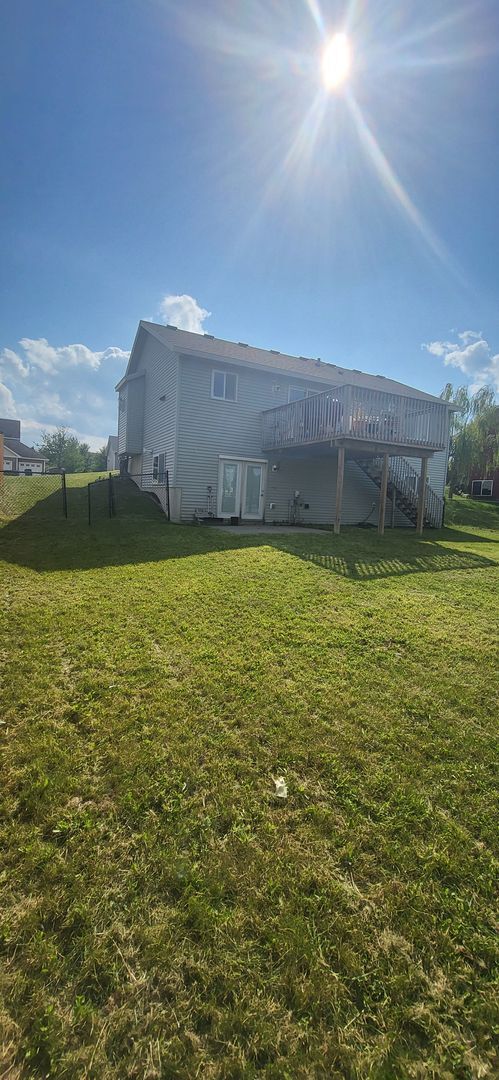 Foto del edificio - NW Rochester 4 bedroom 3 bath 2 car attach...