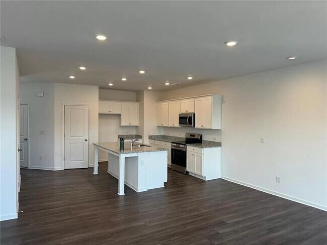 Foto del edificio - 100 Mission Blvd