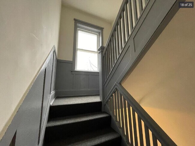 Foto del edificio - 2104-2110 N Saint Louis Ave
