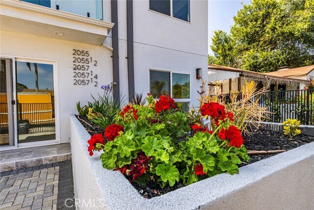 Foto del edificio - 2055 S Garth Ave