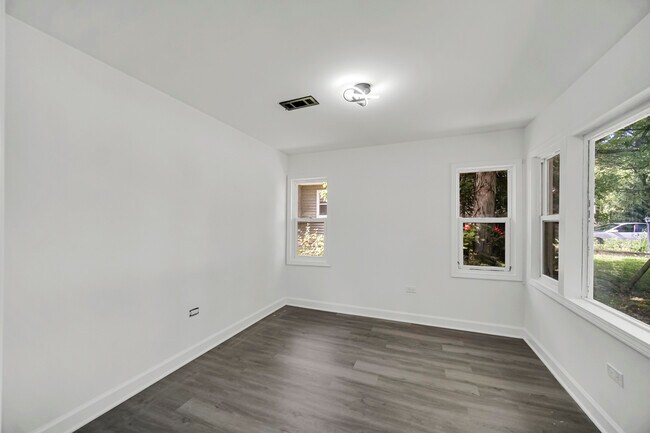 Foto del edificio - 34904 N Carvis Dr