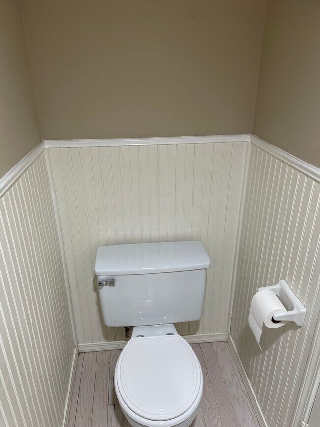 Foto del edificio - Darling 1 Bed, 1.5 Bath Townhouse with sma...