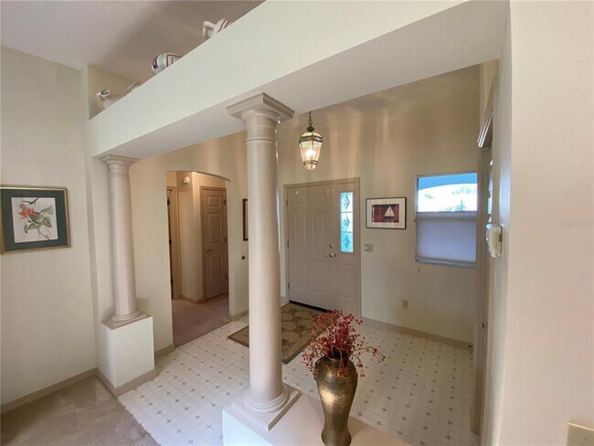 Building Photo - 1115 Del Toro Dr