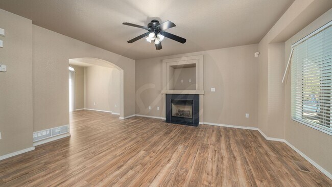 Photo - 4 Bedroom Home in Barnstormers Landing