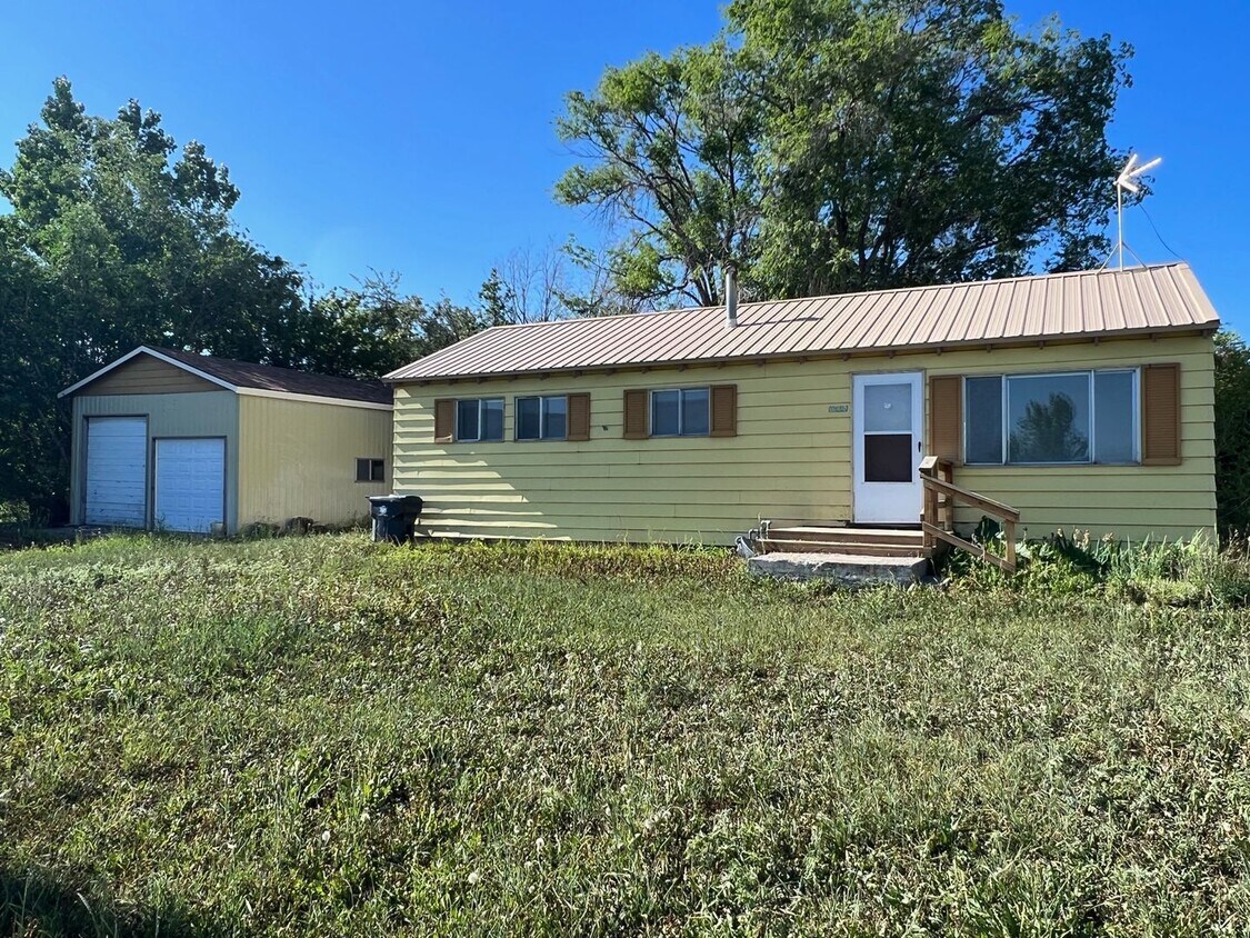 Primary Photo - Spacious home on large city lot