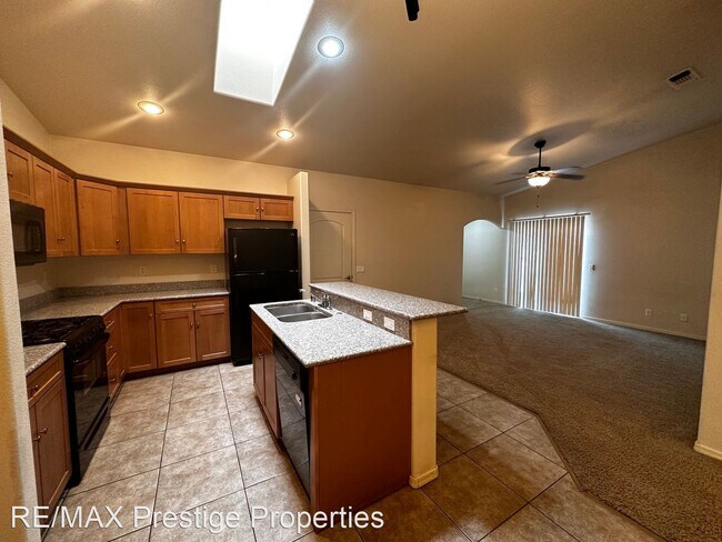 Building Photo - 2 br, 2 bath House - 854 Pala Mesa Drive