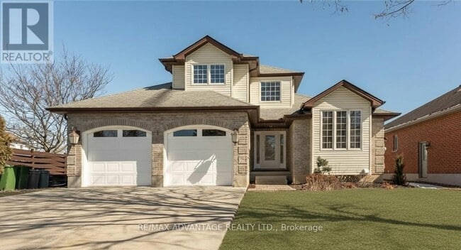 Building Photo - 1 Huntington Terrace