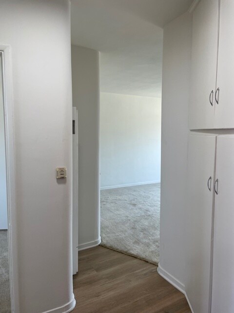 Primary Photo - 2610 Santa Monica Blvd