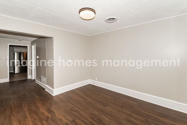 Foto del edificio - Charming 3 Bedroom Home in Minneapolis!