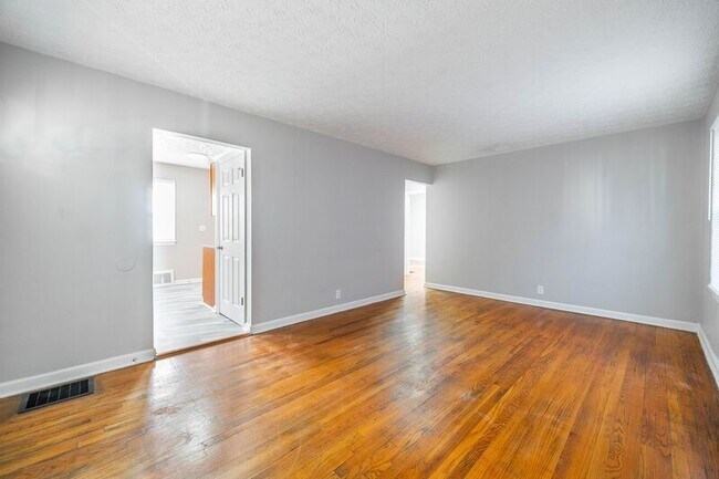 Foto del edificio - 2273 Homestead Dr