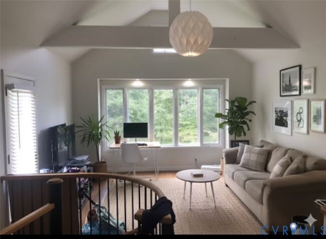 Foto del edificio - 7622 Yarmouth Dr