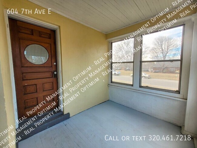 Foto del edificio - 604 7th Ave E