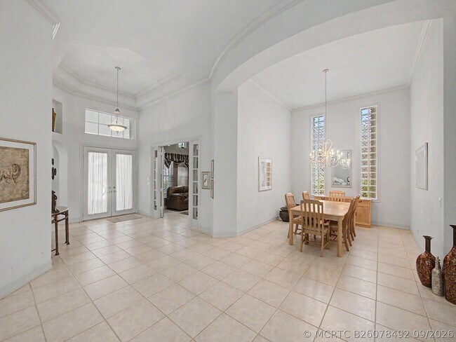 Building Photo - 121 Orchid Cay Dr