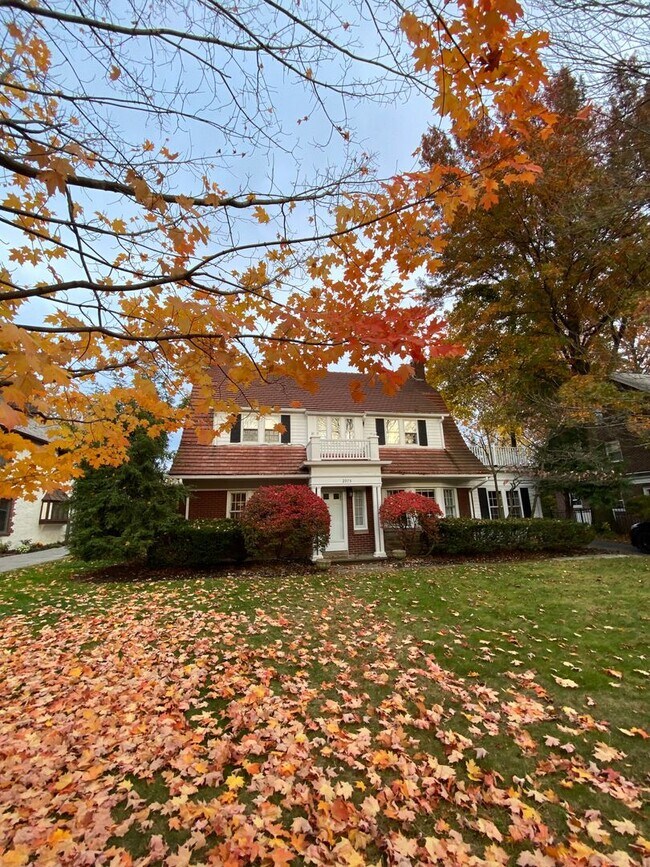 Foto del edificio - 2975 Claremont Rd
