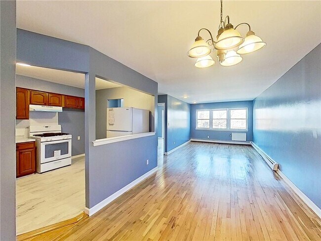 Foto del edificio - 1232 E 55th St