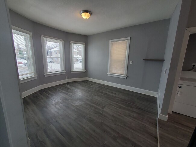 Foto del edificio - 2 Bedroom 1.2 bath in Moline