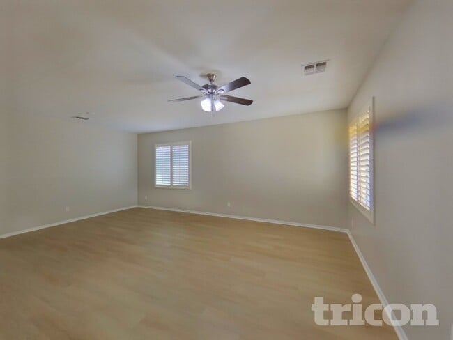 Foto del edificio - 42506 W Mira Ct