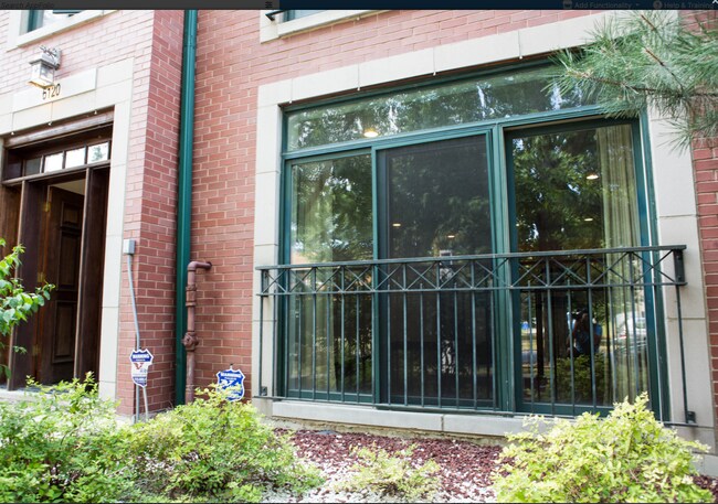 Foto del edificio - 6120 S Ellis Ave