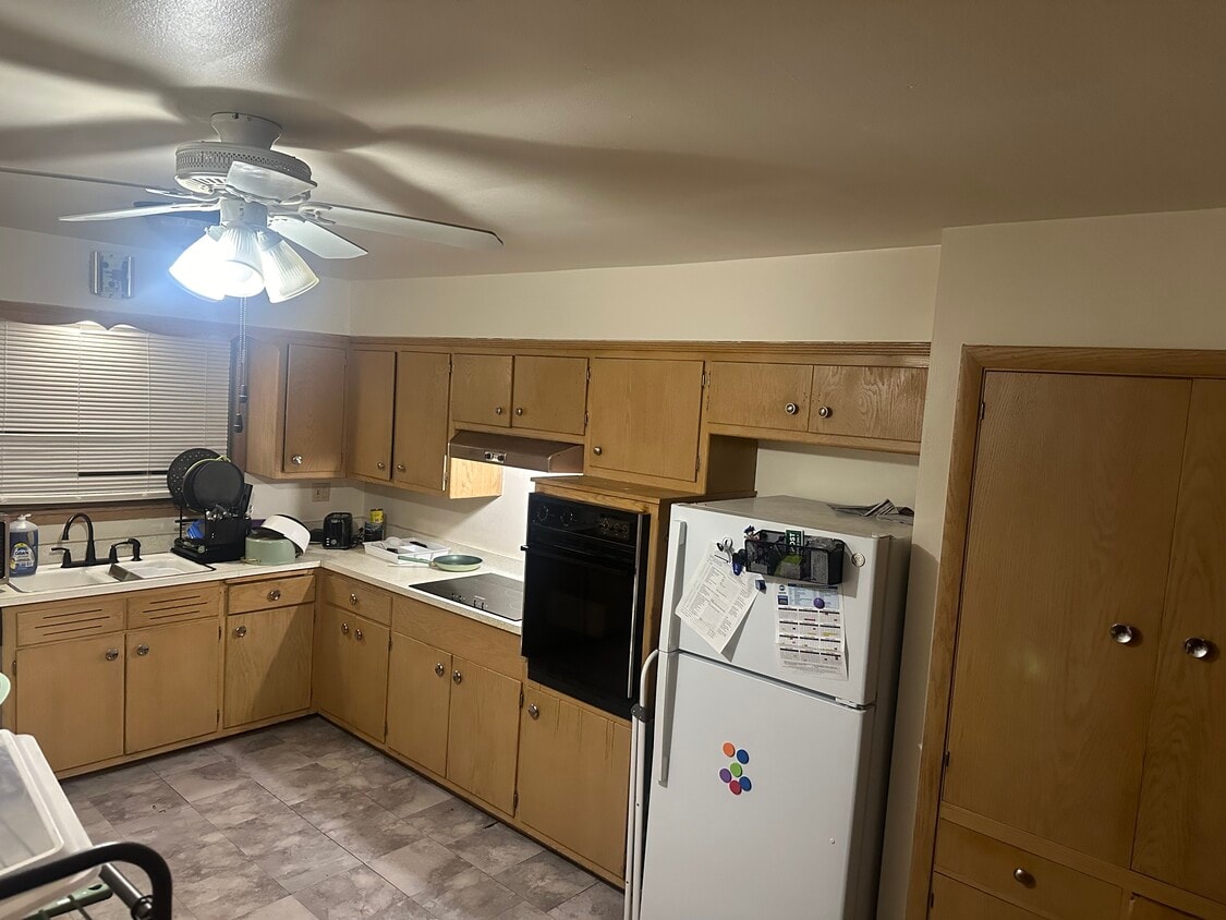 Cocina - 4130 N 91st St