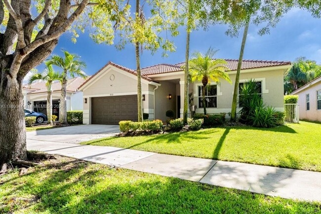 Foto del edificio - 830 Lavender Cir