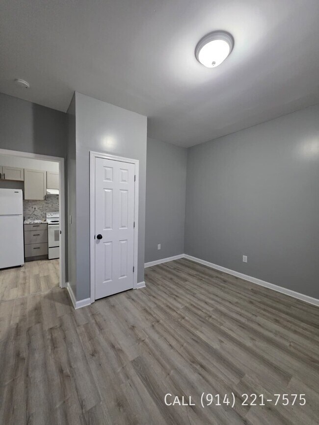 Foto del edificio - 94 Maple St